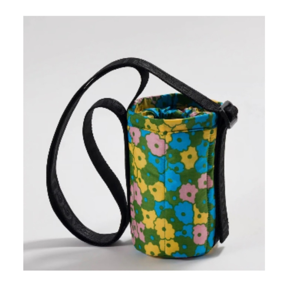 NWOT Baggu Flowerbed Puffy Water Bottle Sling